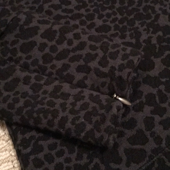 Lucy Half-Zip Pullover - Picture 3 of 7